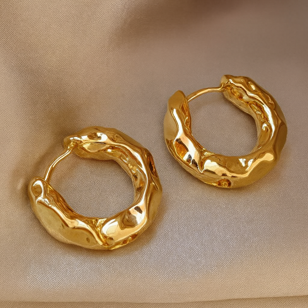 Geometric Heart Print Round Statement Earrings