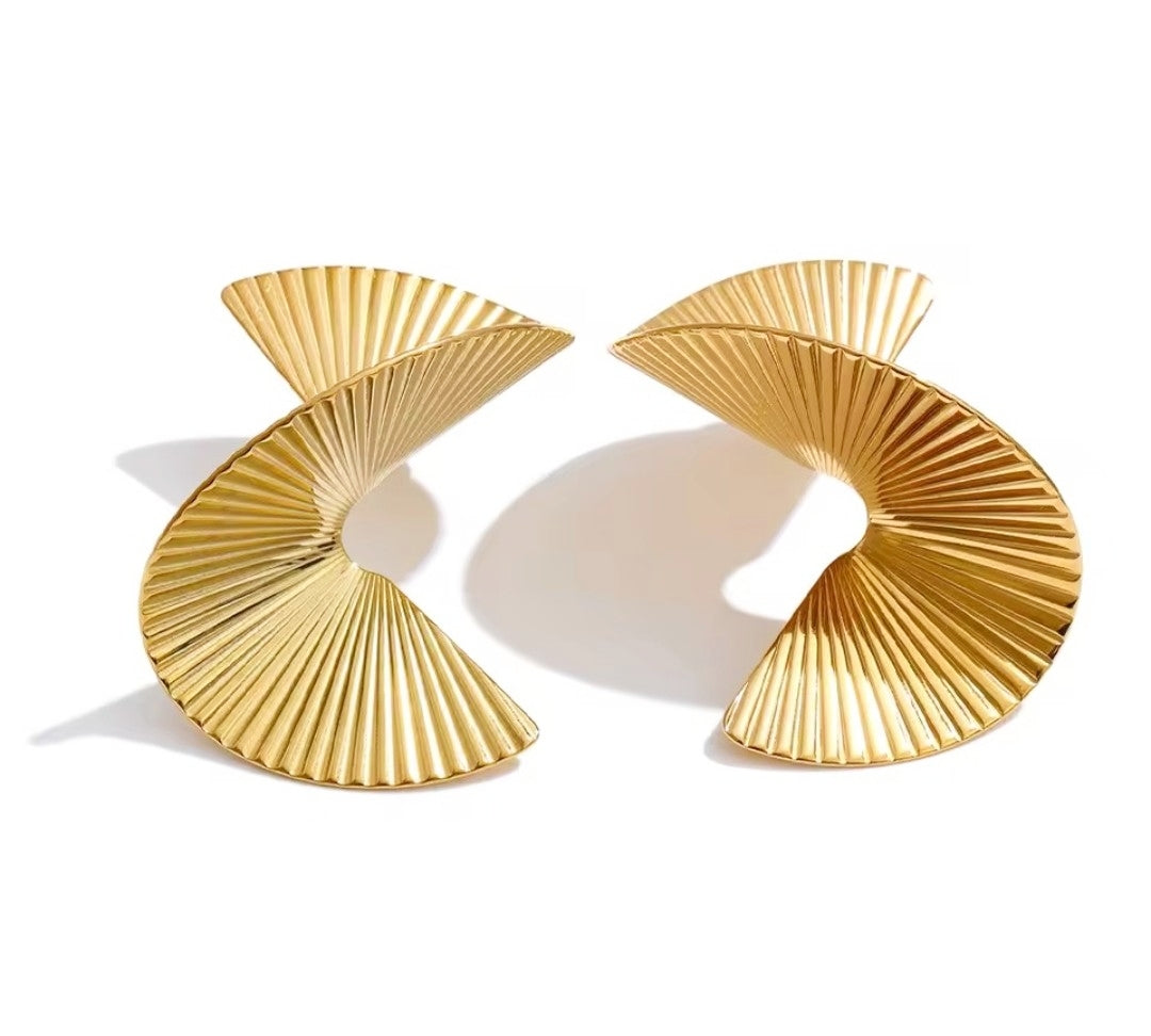 Maximalist Pleated Gold Earrings