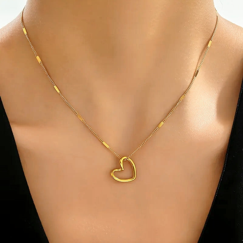 18K Gold Heart Pendant Cuban Chain Necklace