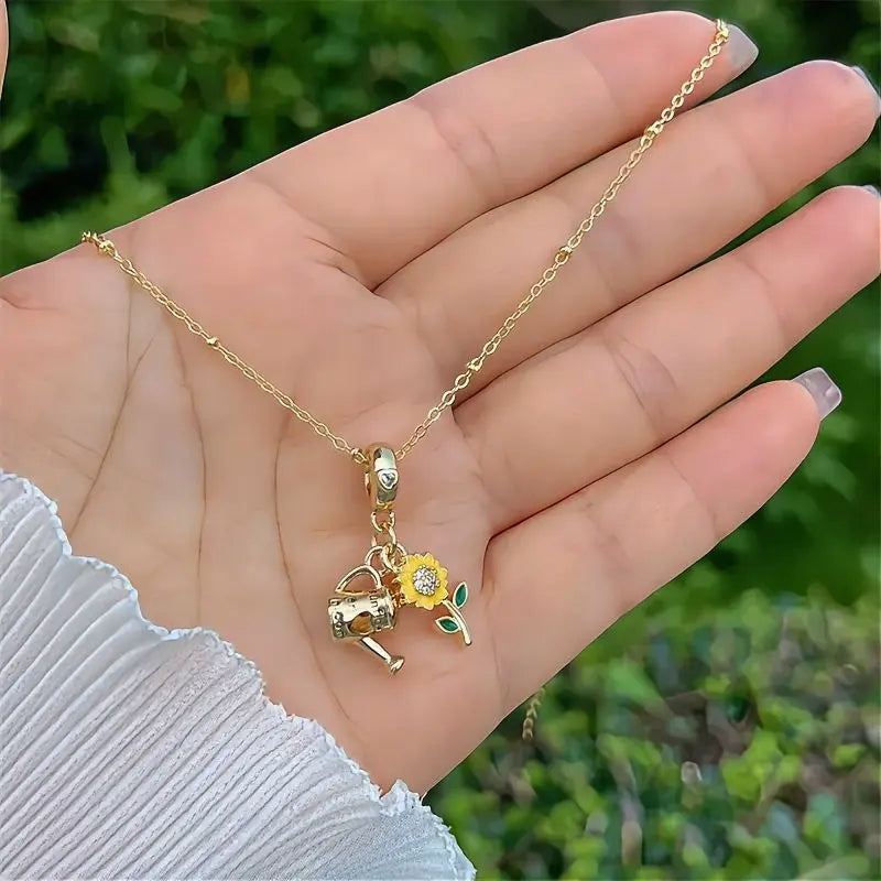 Sunflower Heart Pendant Necklace | 18K Gold Plated with Zircon